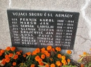 pomnik II. sv4.jpg